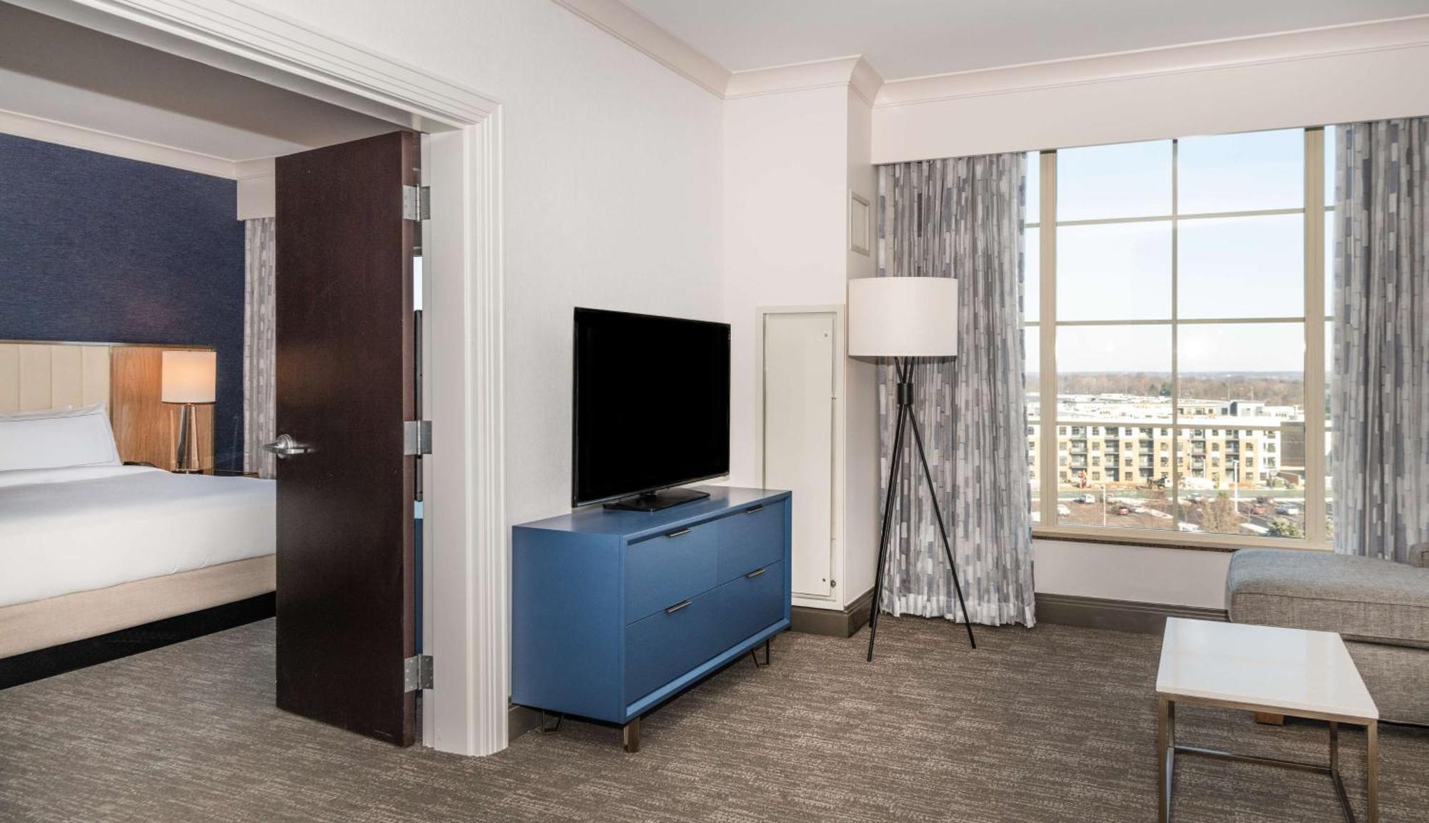 Hilton Columbus/Polaris Hotell Exteriör bild
